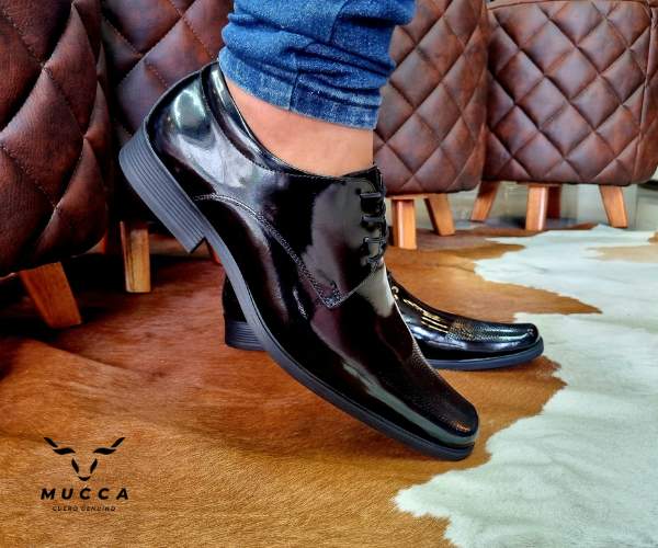REF: 723 Florantick Negro – Clasico