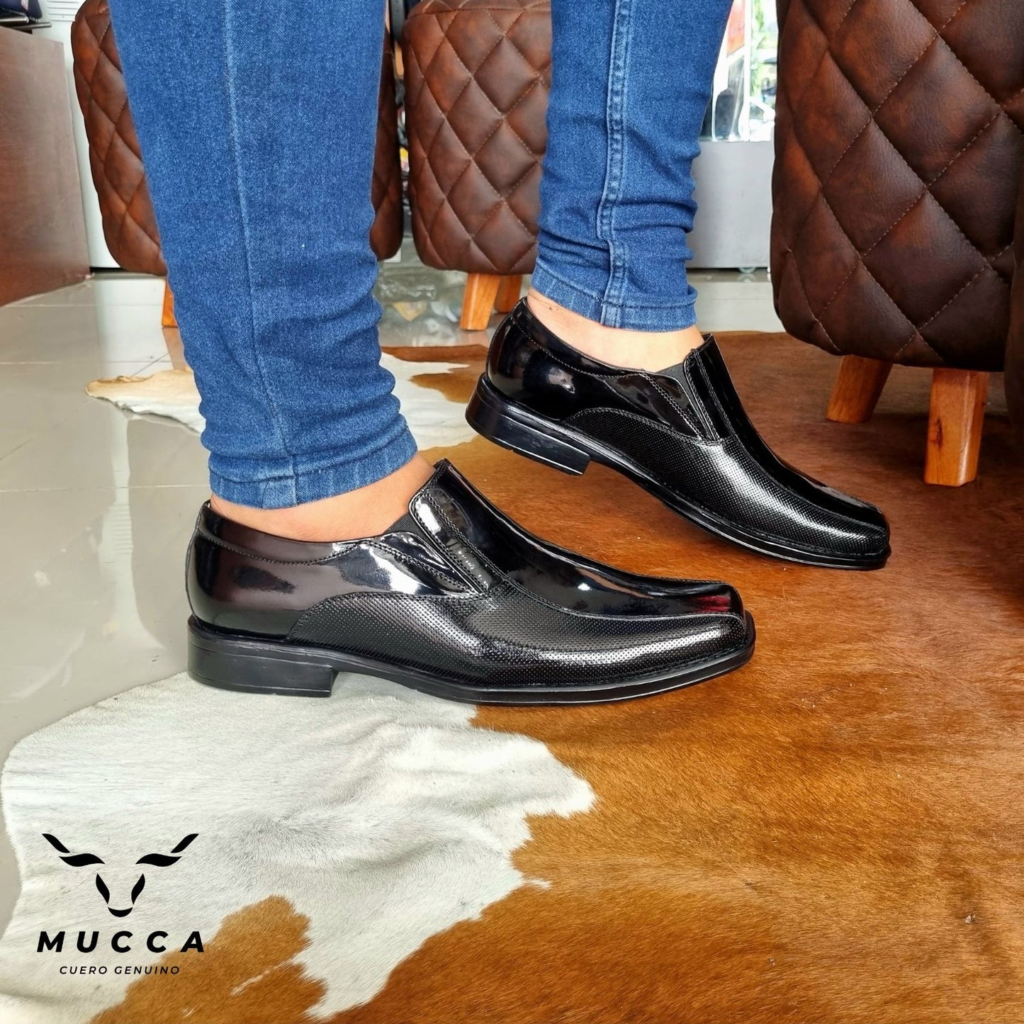 REF: 638 Negro Shar – Clasico