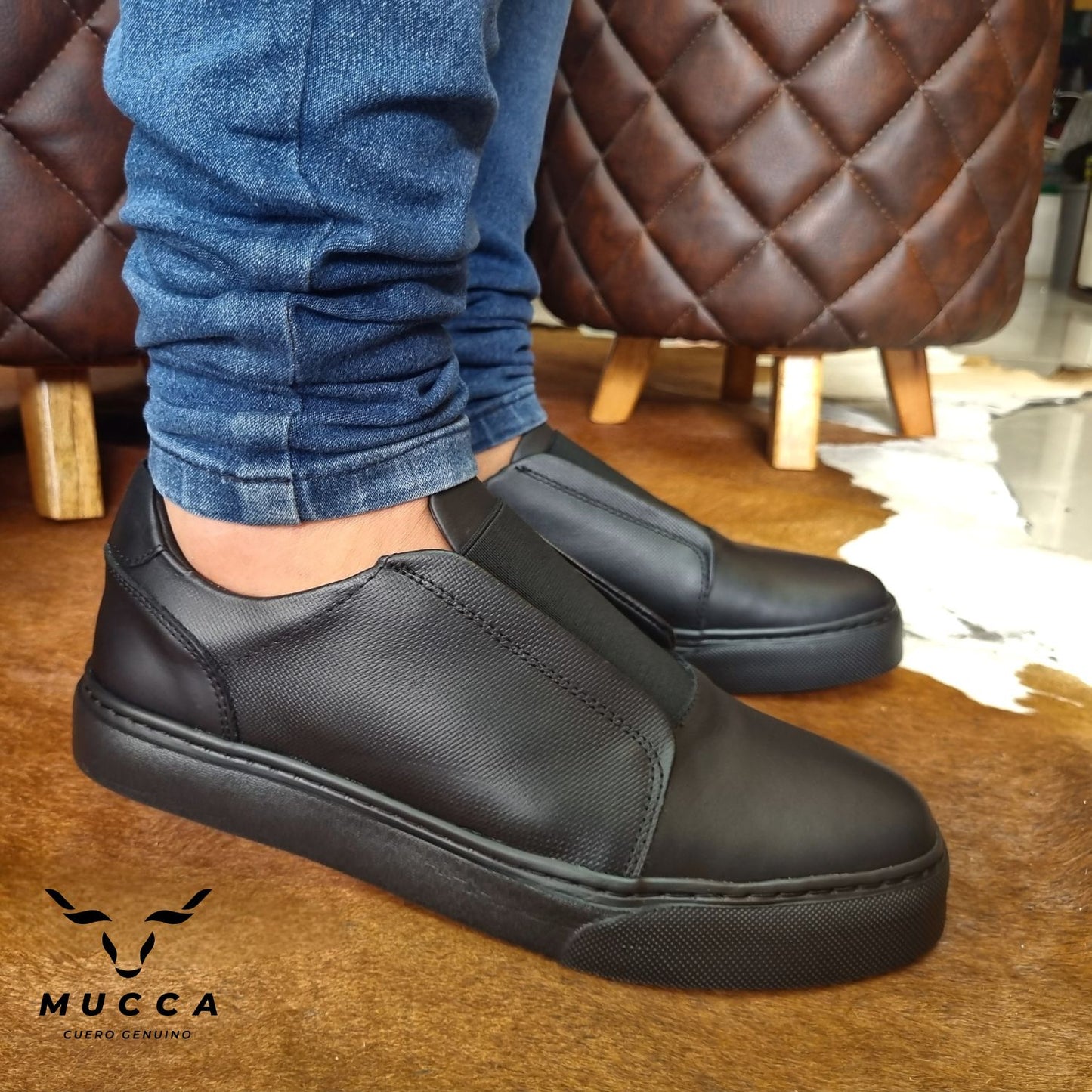 REF: 104 Filadelfia Negro – Van
