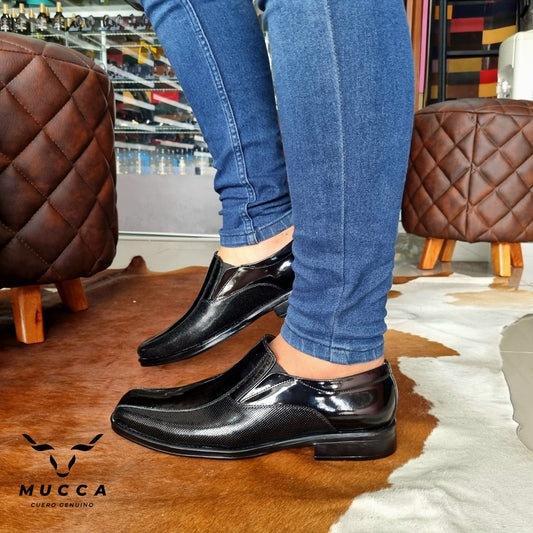 REF: 638 Negro Shar – Clasico